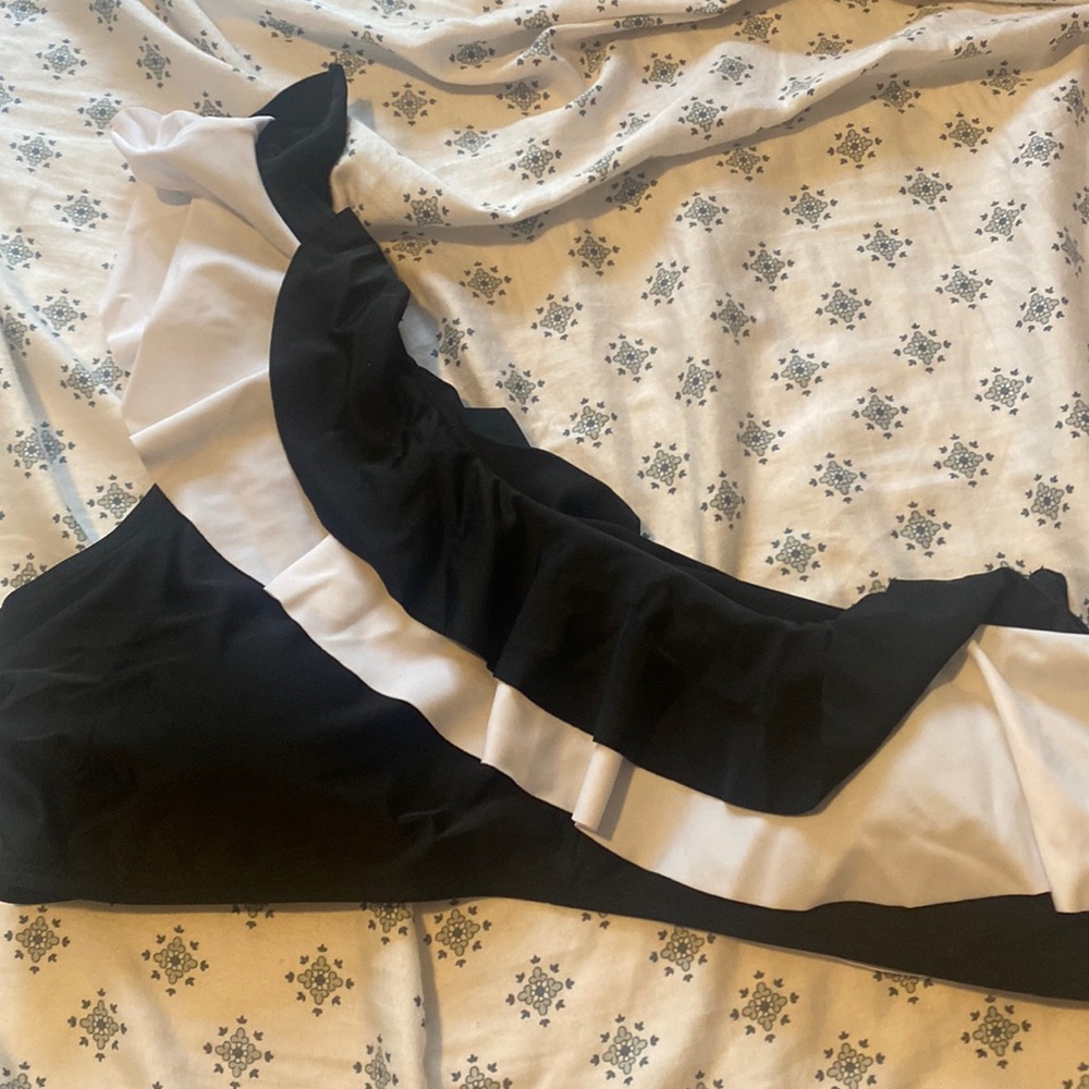 Bathing suit top